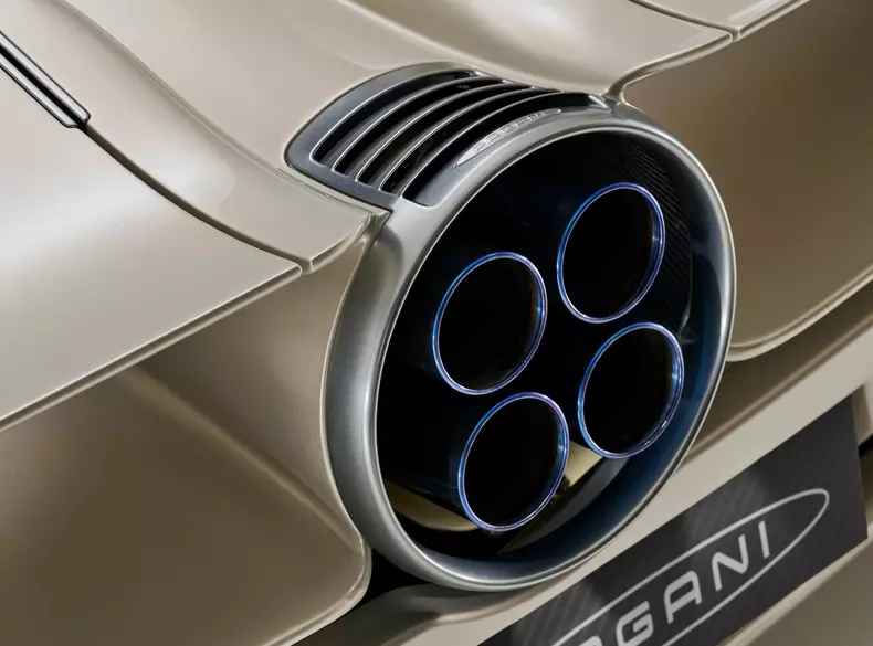 Pagani-Utopia-2023-1600-18