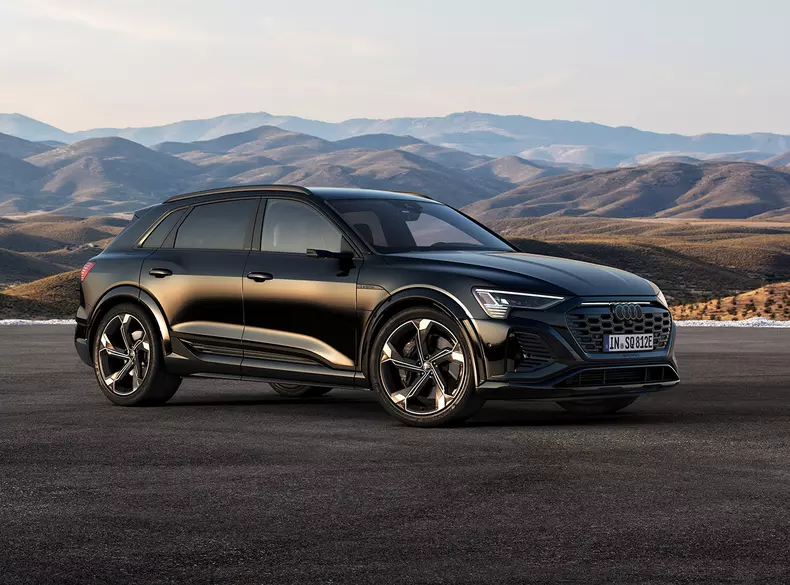 Audi SQ8 e-tron quattro
