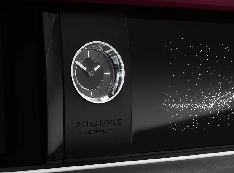 Rolls-Royce-Spectre-2024-1600-27