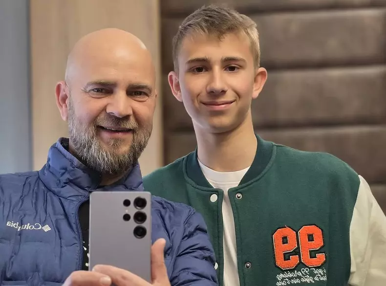 Cosmin-Selesi-si-fiul-sau-Tudor-5