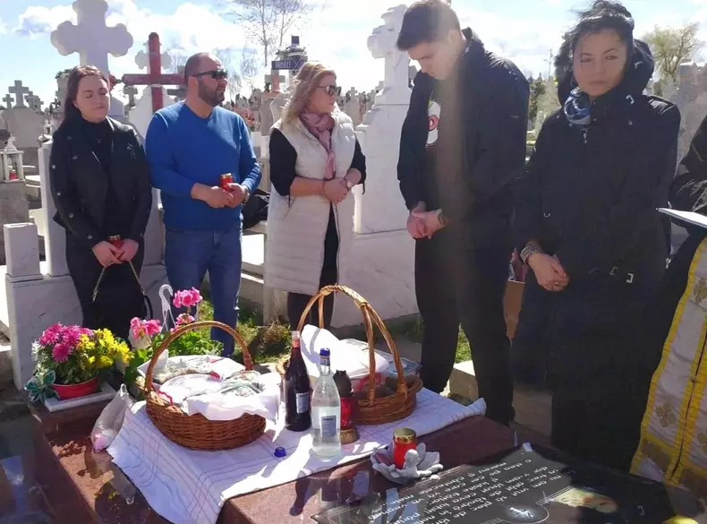 277746695_1877352089129904_2795465577468726931_n