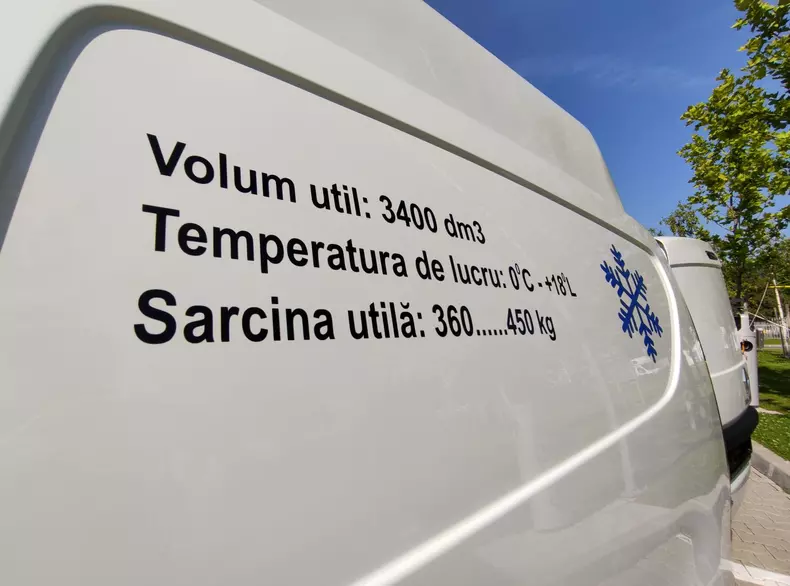 Renault Express Van 006