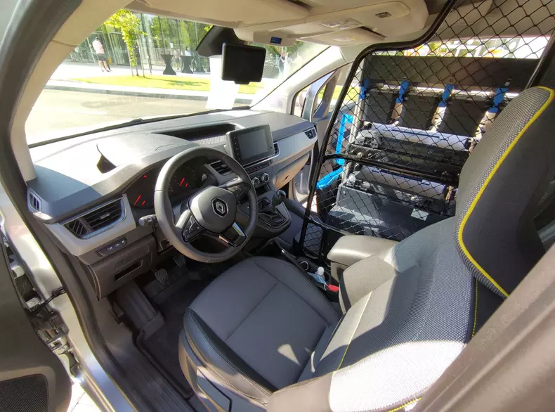 Renault Kangoo Van 003