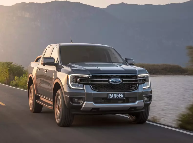 Ford-Ranger-2023-1600-0d