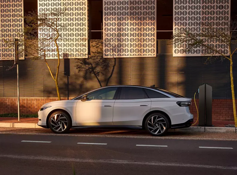 Volkswagen-ID.7-2024-1600-0f