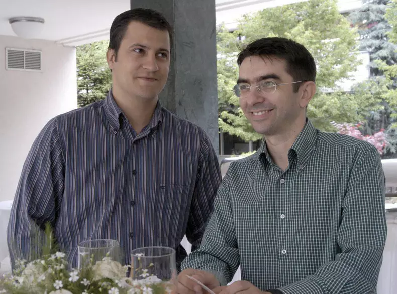 serban-huidu-mihai-gainusa-cronica-carcotasilor9-1024x759