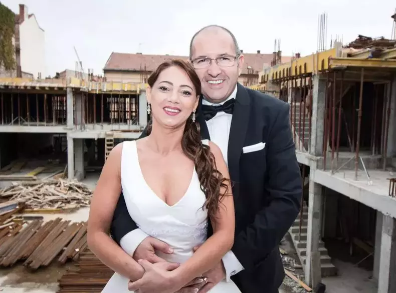 sotie-relu-panescu-survivor-11