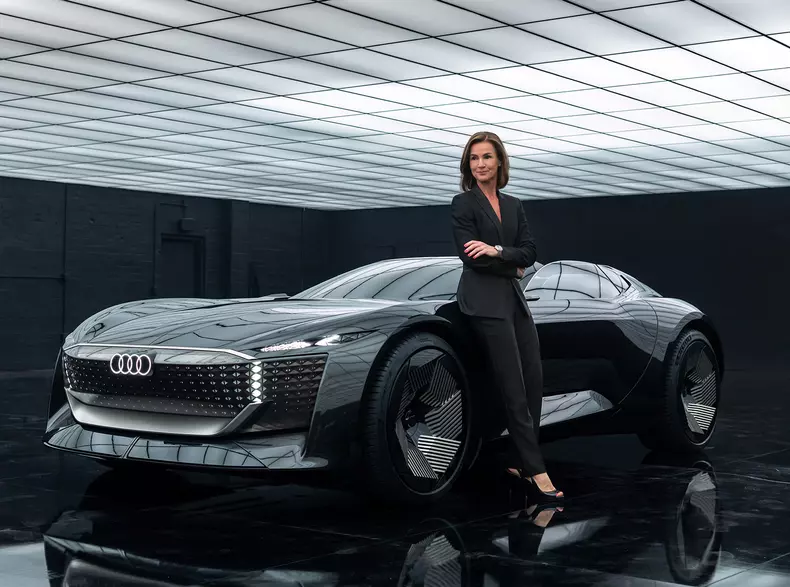The online world premiere of the Audi skysphere concept