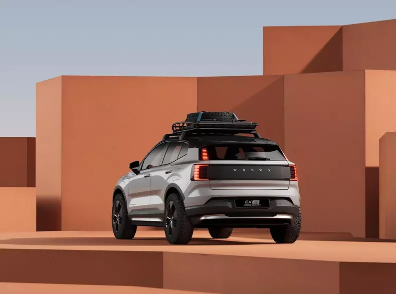 Volvo-EX30-2025-1600-15