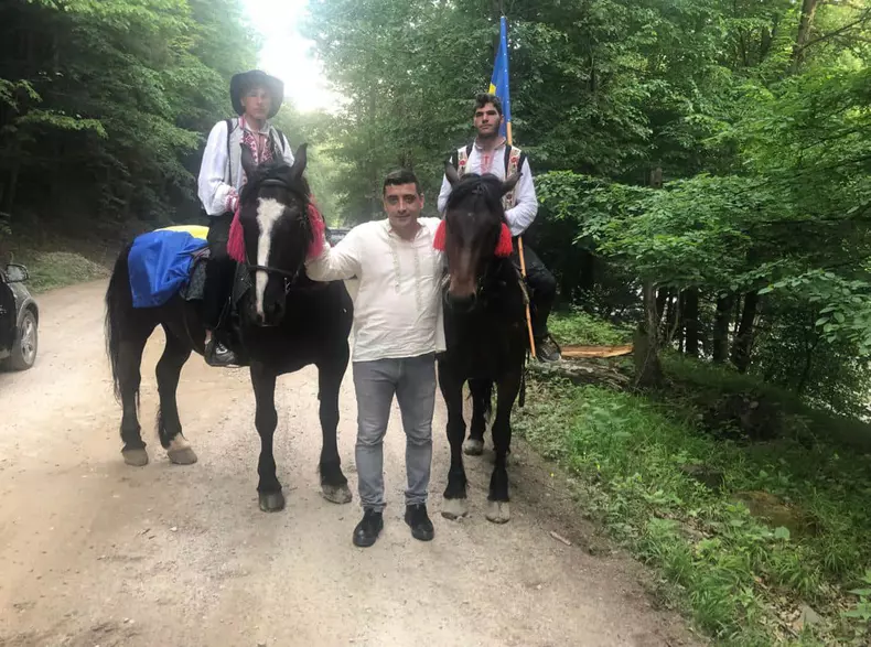 285479624_563518658476910_8478744813866765644_n