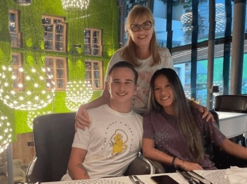 anamaria-prodan-mama-asiana-peng-1