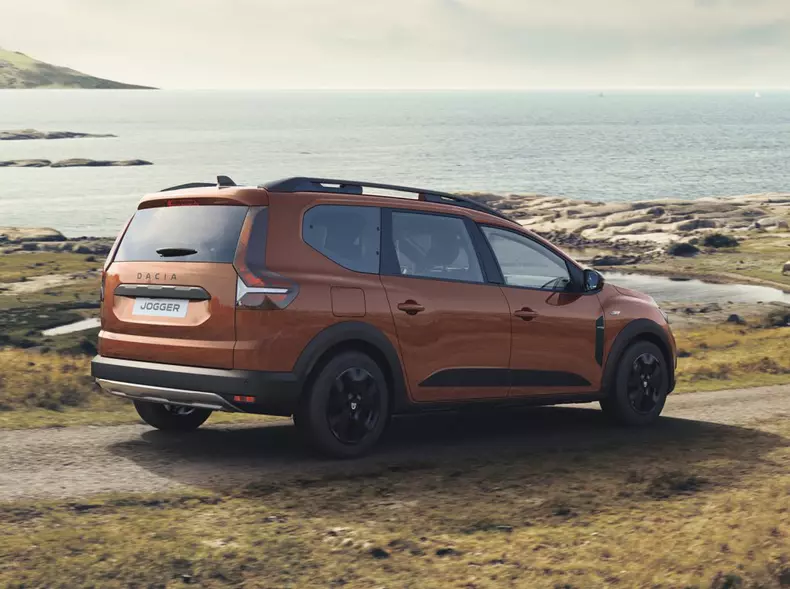 Dacia Jogger 13