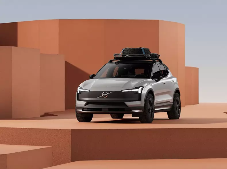 Volvo-EX30-2025-1600-0b