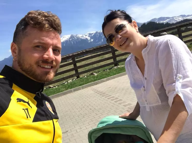 Gabriela Cristea si Tavi Clonda 1