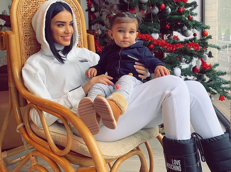 Adelina-Pestriţu-zeny1