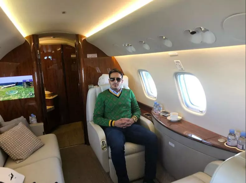 Escrocul-de-pe-Tinder-