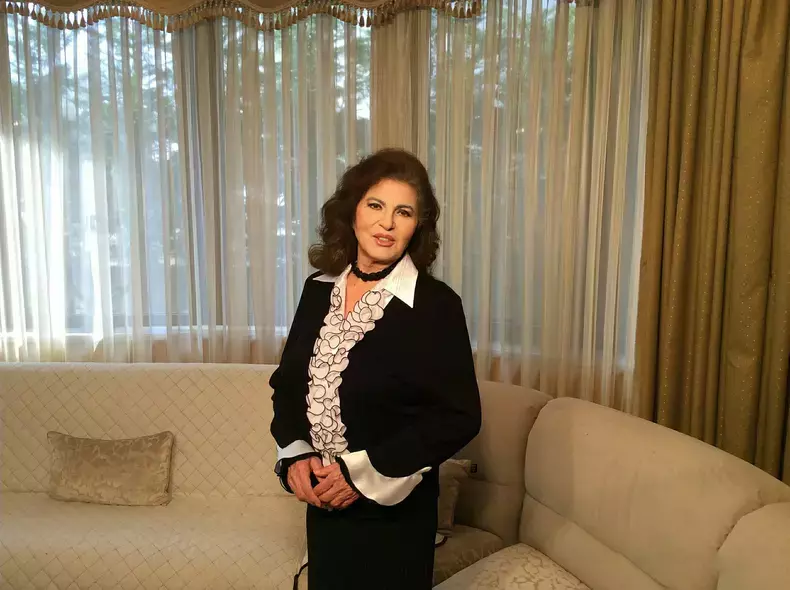 irina-loghin-casa-36