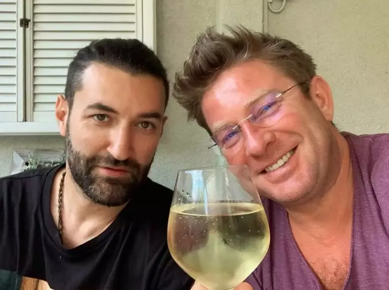 Smiley, despre faptul că Pavel Bartoș și-ar fi înșelat soția. Ce s-a întâmplat într-un hotel