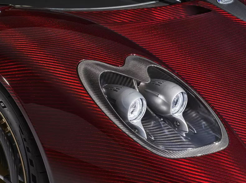 Pagani-Utopia_Roadster-2025-1600-13