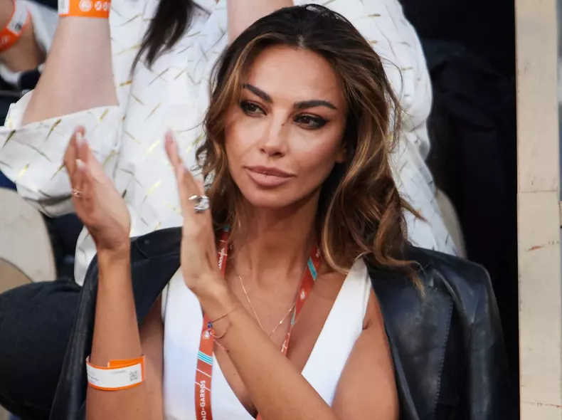 Exclusif - Madalina Ghenea regarde le match de son compagnon Grigor Dimitrov lors des internationaux de tennis de Roland Garros à Paris