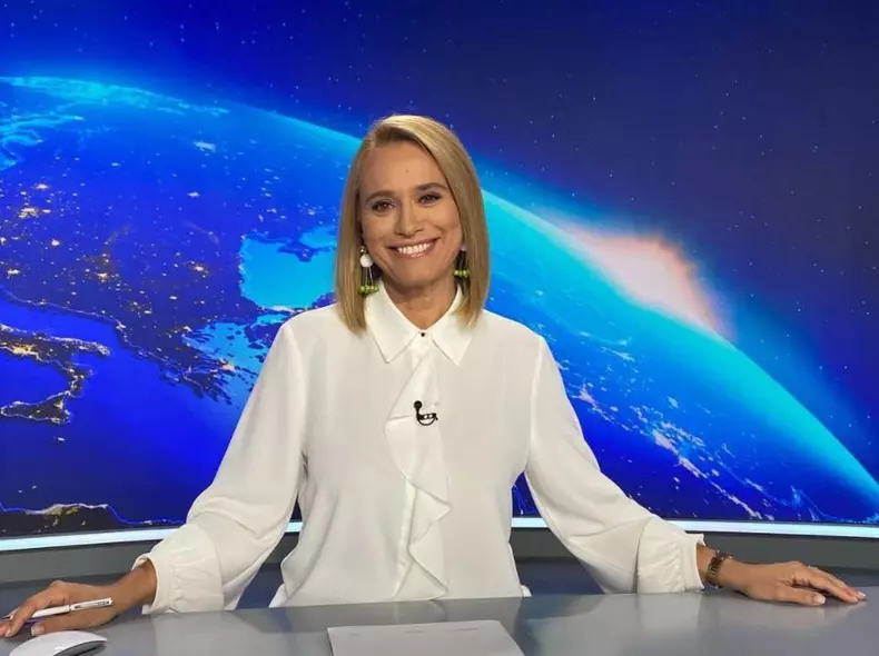 andreea-esca-se-bucura-de-vacanta-in-satul-copilariei-sale-zsunt-fericita-cand-ajung-aici_5_size24