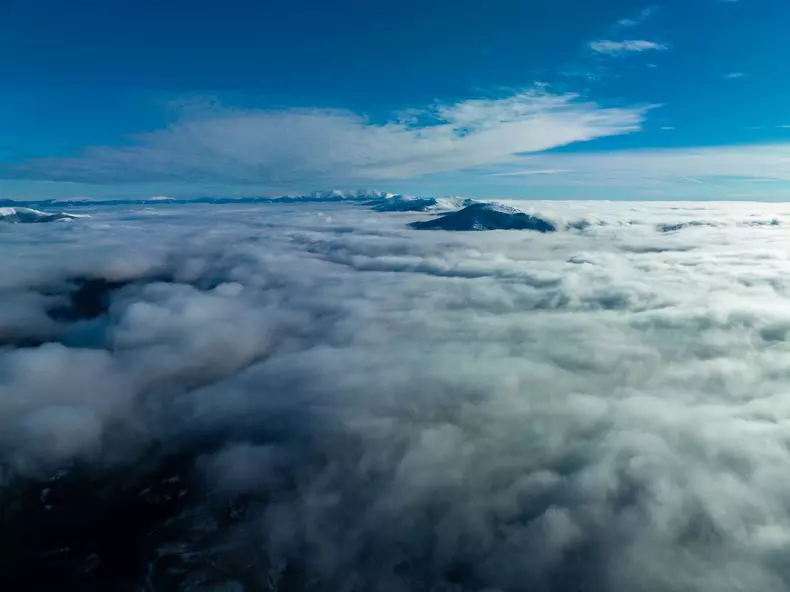 ROventura, 11 februarie 2023. Călătorie fascinantă prin Munții Retezat, spre perla de gheață a Hunedoarei