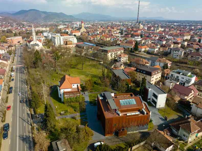 ROventura, 13 mai 2023. Călătorie prin Baia Mare, un loc de neuitat