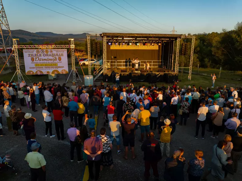 ROventura, 21 octombrie 2023. Călătorie în timp, în Bacău, pe Valea Uzului