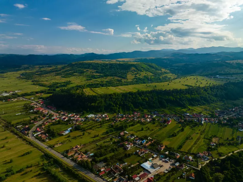 ROventura, 21 octombrie 2023. Călătorie în timp, în Bacău, pe Valea Uzului