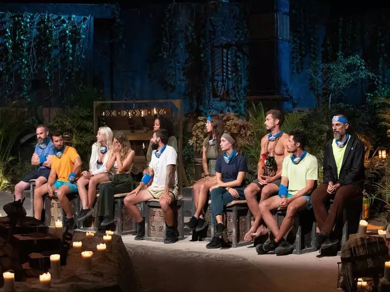 Survivor16