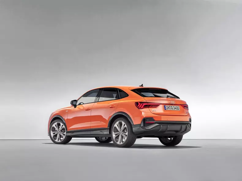 Audi Q3 Sportback 43