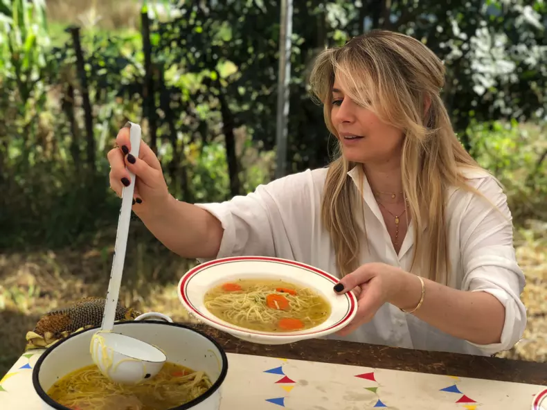 Laura Cosoi, prima vacanță alături de fiica ei4