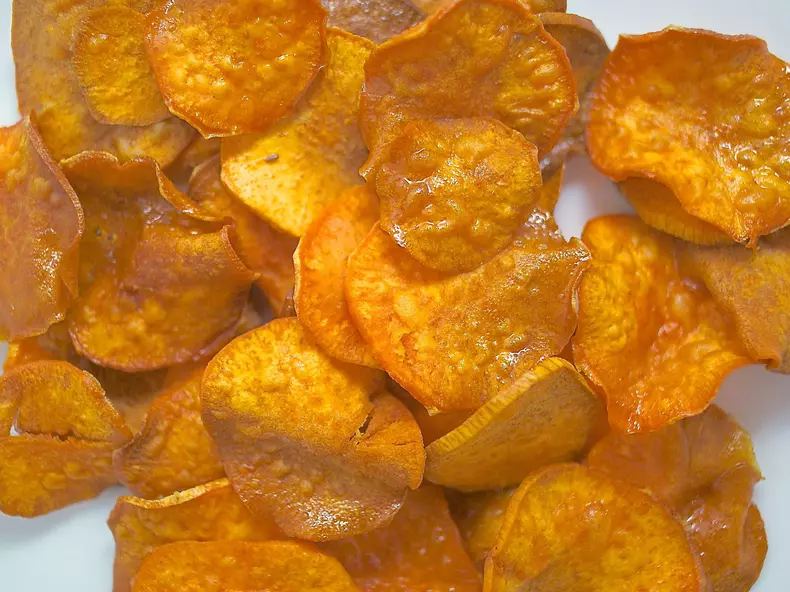 sweetpotatochips-56a5b2bc3df78cf7728973d3-1