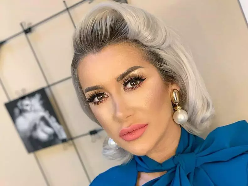 Raluca-de-la-Bambi-o-face-praf-pe-Maria-Ilioiu-la-„Bravo-ai-stil-Celebrities”-„Diva-de-mahala-a-mai-«bifat»-un-adversar”-1