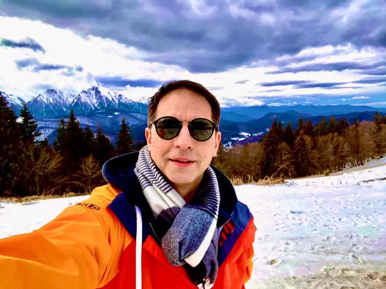 dan-negru-cadou-sotie-5