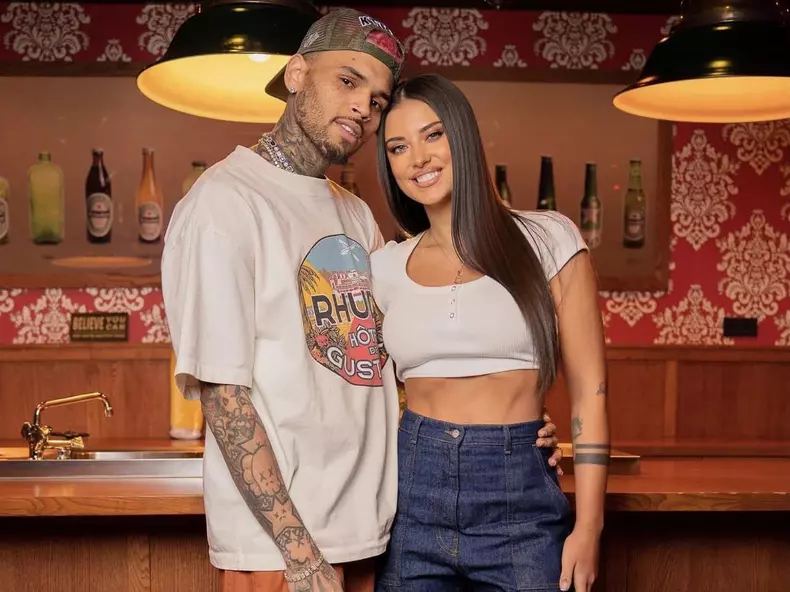 antonia-si-chris-brown