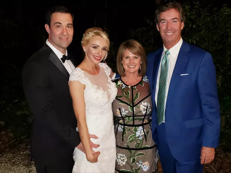 74214168_10217893826070365_1800031410912755712_n-1