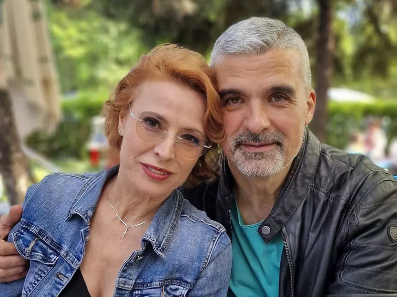 Aurelian Temișan și Monica Davidescu1