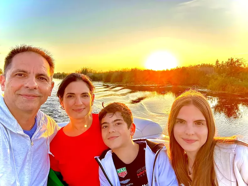 Familie Dan Negru