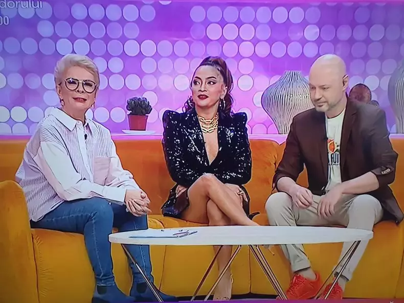 Mihai-Mitoseru-si-Bella-Santiago-Teo-Show-1