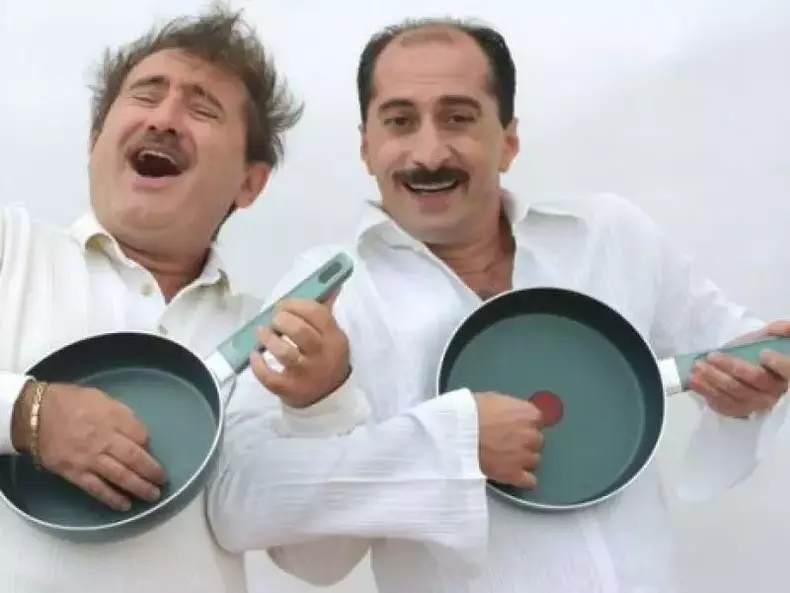 Cornel-Palade-Sunt-celebru-scoate-ma-de-aici-1