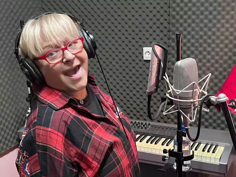 Mirabela-Dauer-studio-1024x768-1