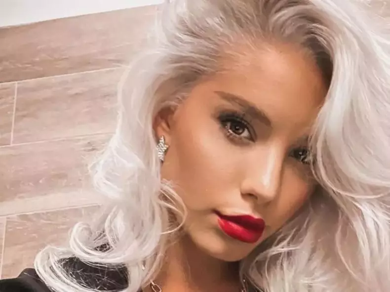 carmen-grebenisan-c-900x675-1