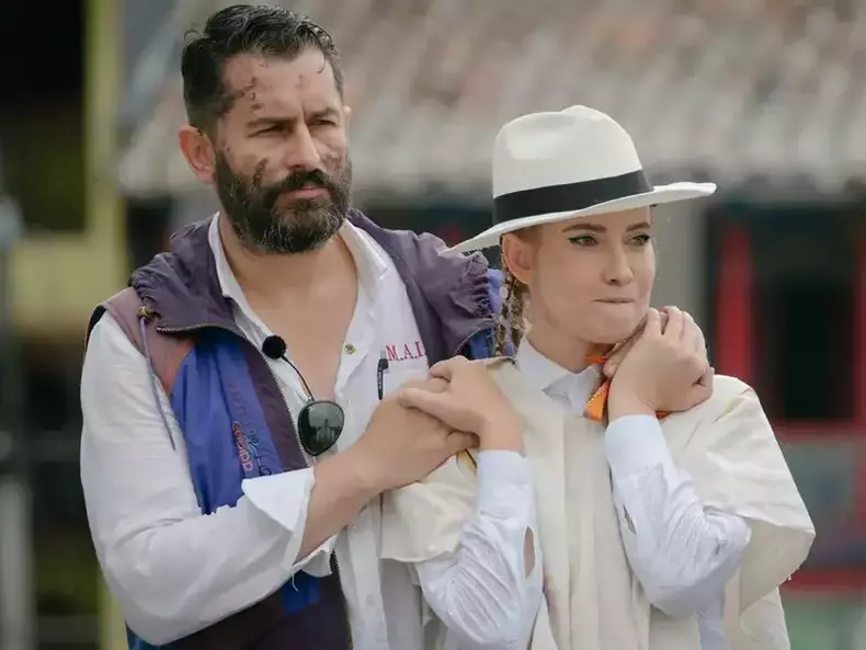 albu si iulia