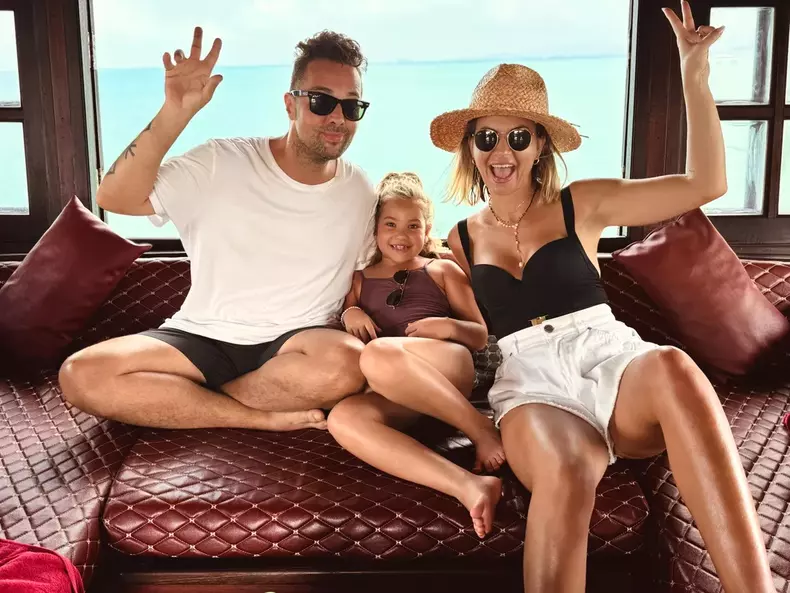 bccd1b05-4750-4d7e-9316-1527933aeb9d-scaled