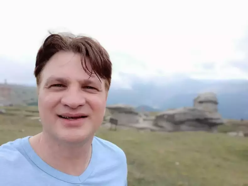 mihai-onila-artost