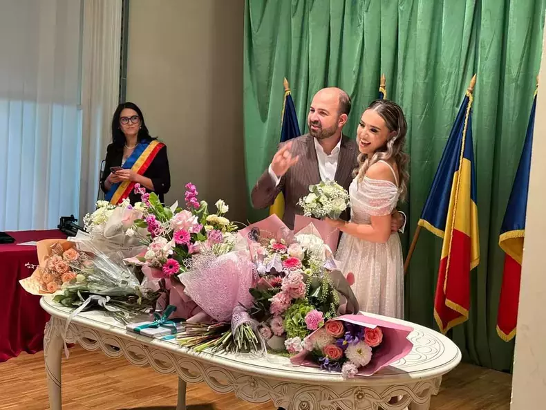 fb_img_1728247452633