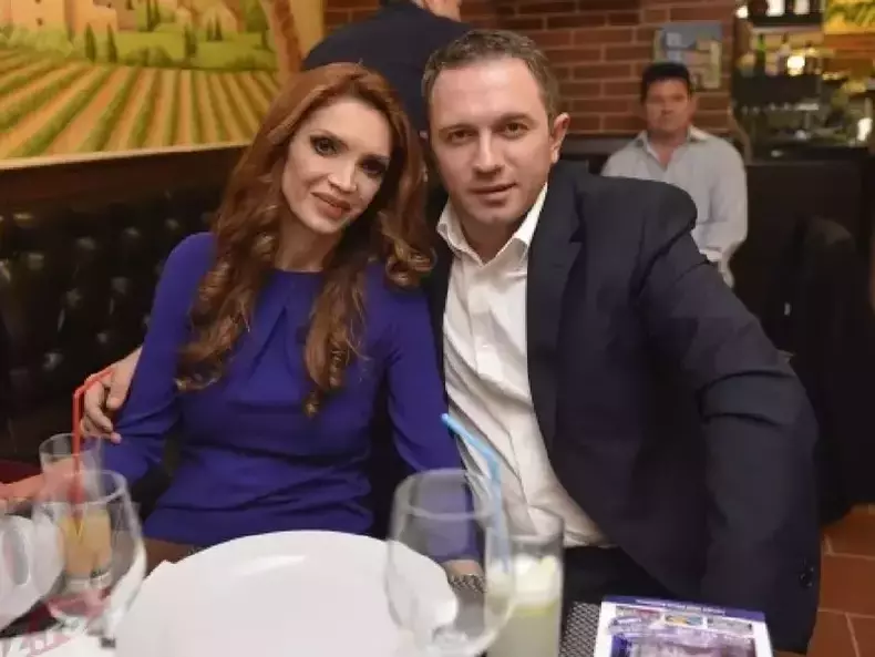 alin ionescu sotie cristina spatar