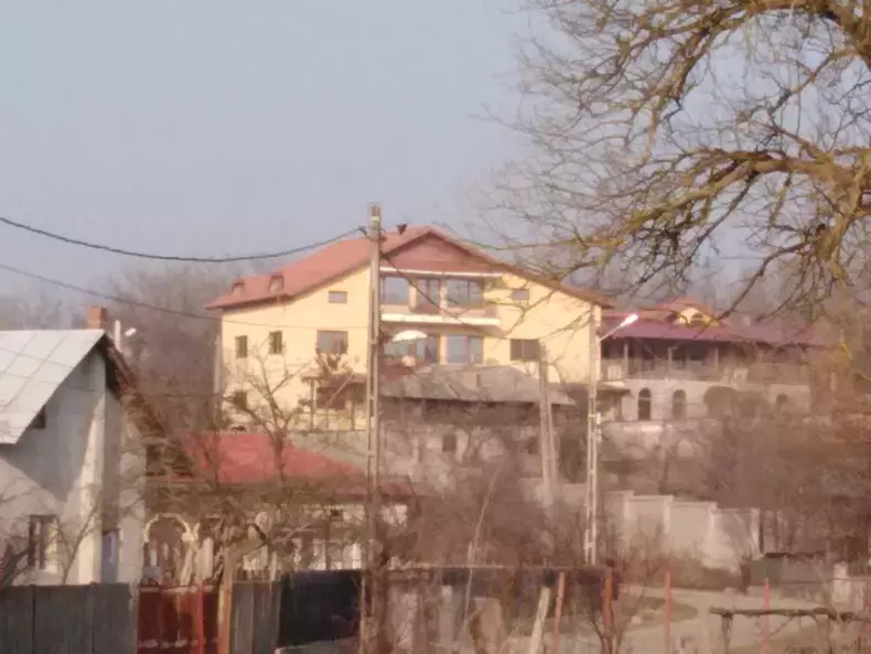 vila-gaesti-gheorghe-zamfir