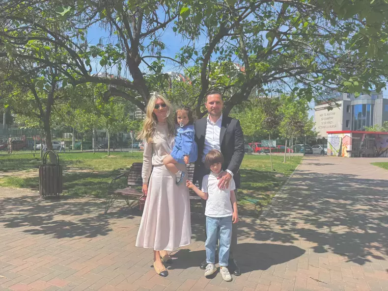 stelian-bujduveanu-familie